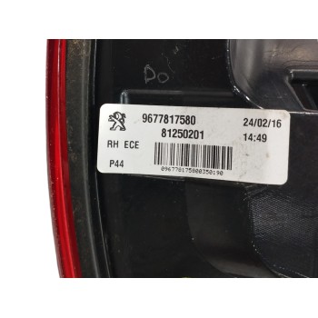 Recambio de piloto trasero derecho para peugeot 308 1.6 blue-hdi fap referencia OEM IAM 9677817580  