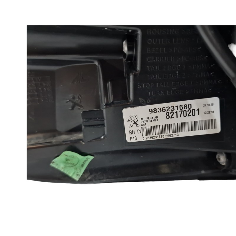 PILOTO TRASERO DERECHO