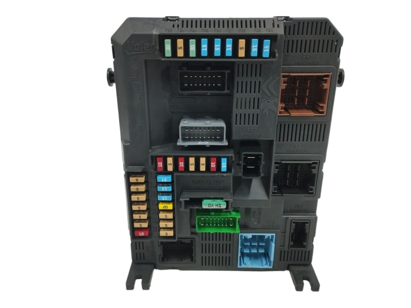Recambio de caja reles / fusibles para peugeot 208 1.2 12v e-vti referencia OEM IAM 9807531680 Recambio de caja reles / fusibles para peugeot 208 1.2 12v e-vti referencia OEM IAM 9807531680