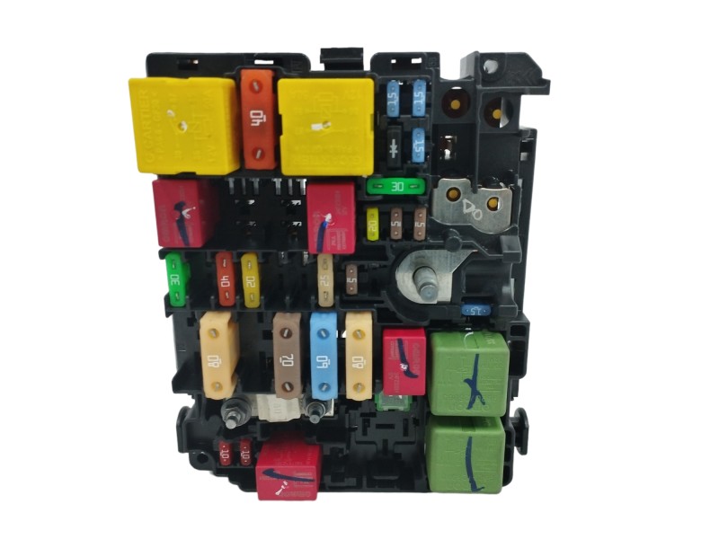 Recambio de caja reles / fusibles para peugeot 208 1.2 12v e-vti referencia OEM IAM 9804848480 Recambio de caja reles / fusibles para peugeot 208 1.2 12v e-vti referencia OEM IAM 9804848480