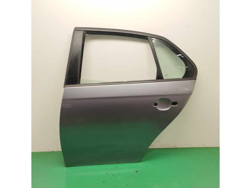 Recambio de puerta trasera izquierda para volkswagen jetta (1k2) 1.6 referencia OEM IAM   