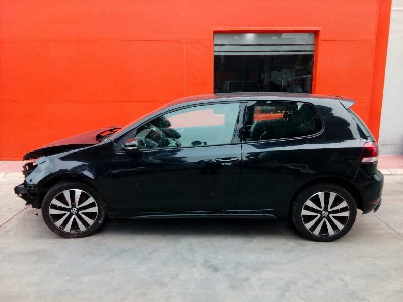 VOLKSWAGEN GOLF VI (5K1)
