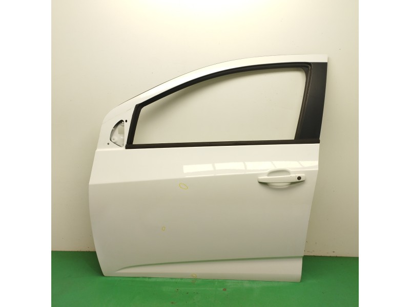 Recambio de puerta delantera izquierda para chevrolet aveo berlina hatchback 1.4 cat referencia OEM IAM OBSERVAR FOTOS Recambio de puerta delantera izquierda para chevrolet aveo berlina hatchback 1.4 cat referencia OEM IAM OBSERVAR FOTOS