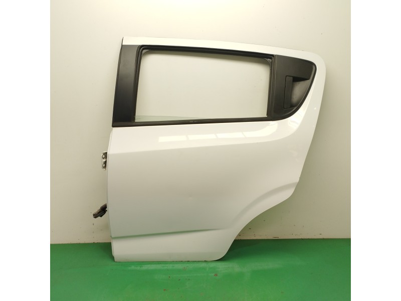 Recambio de puerta trasera izquierda para chevrolet aveo berlina hatchback 1.4 cat referencia OEM IAM OBSERVAR FOTOS Recambio de puerta trasera izquierda para chevrolet aveo berlina hatchback 1.4 cat referencia OEM IAM OBSERVAR FOTOS