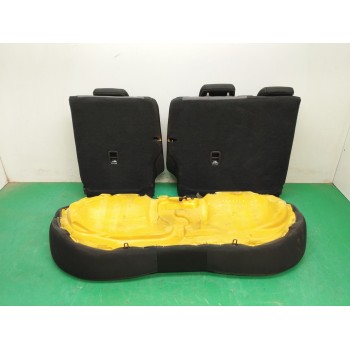 Recambio de asientos traseros para hyundai i20 1.2 16v cat referencia OEM IAM   