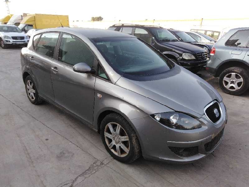 SEAT TOLEDO (5P2)