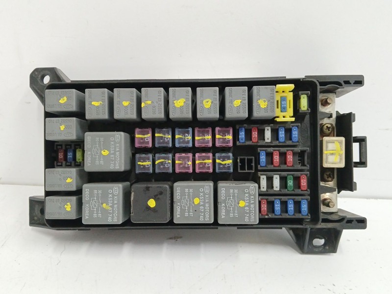 Recambio de caja reles / fusibles para kia carnival ii 2.9 crdi cat referencia OEM IAM 0K53H66760 Recambio de caja reles / fusibles para kia carnival ii 2.9 crdi cat referencia OEM IAM 0K53H66760