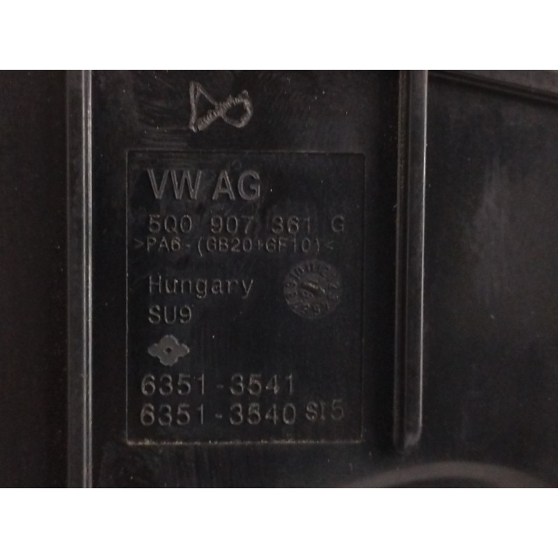 CAJA RELES / FUSIBLES