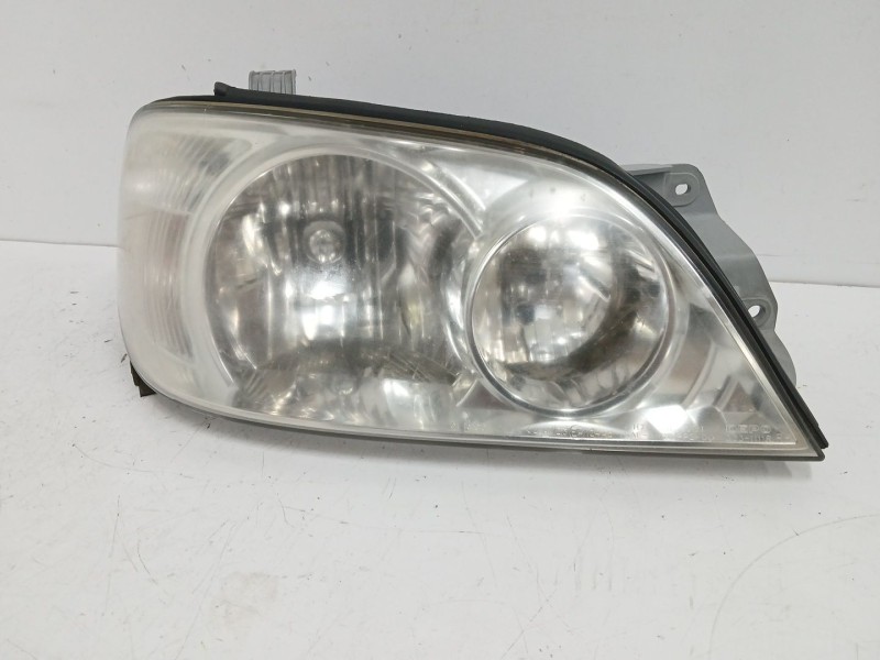 Recambio de faro derecho para kia carnival ii 2.9 crdi cat referencia OEM IAM 0K54E51030A  082231111R
