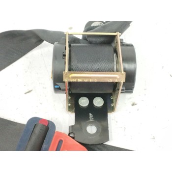 Recambio de cinturon seguridad trasero central para mazda 3 berlina (bk) 2.0 16v cat referencia OEM IAM 6032798  