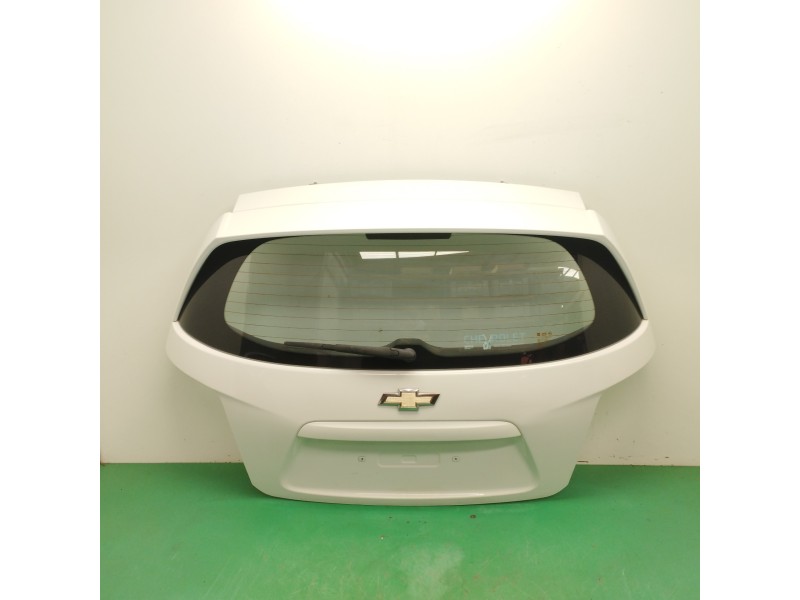 Recambio de porton trasero para chevrolet aveo berlina hatchback 1.4 cat referencia OEM IAM OBSERVAR FOTOS Recambio de porton trasero para chevrolet aveo berlina hatchback 1.4 cat referencia OEM IAM OBSERVAR FOTOS