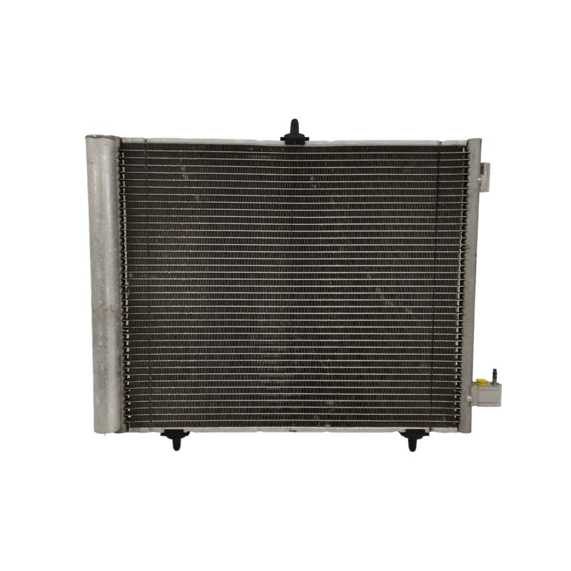 Recambio de condensador / radiador aire acondicionado para peugeot 208 1.2 12v vti referencia OEM IAM 9674813580  
