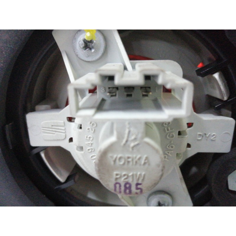 PILOTO TRASERO IZQUIERDO