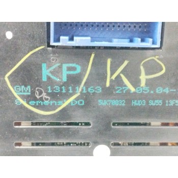 Recambio de pantalla multifuncion para opel astra h berlina 1.6 16v referencia OEM IAM 13111163 5WK70032 