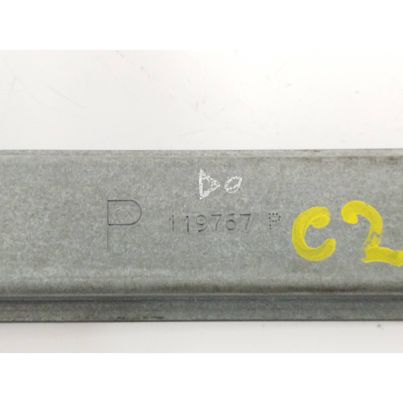 ELEVALUNAS TRASERO DERECHO