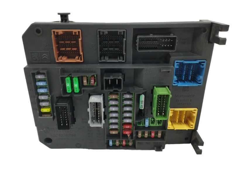 Recambio de caja reles / fusibles para peugeot 508 2.0 16v hdi fap referencia OEM IAM 9664992380 S180121005H 