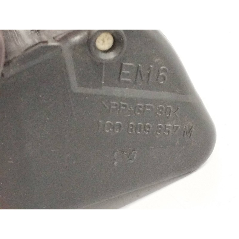 TAPA EXTERIOR COMBUSTIBLE