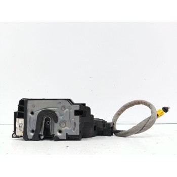 CERRADURA PUERTA DELANTERA DERECHA A2220063999 