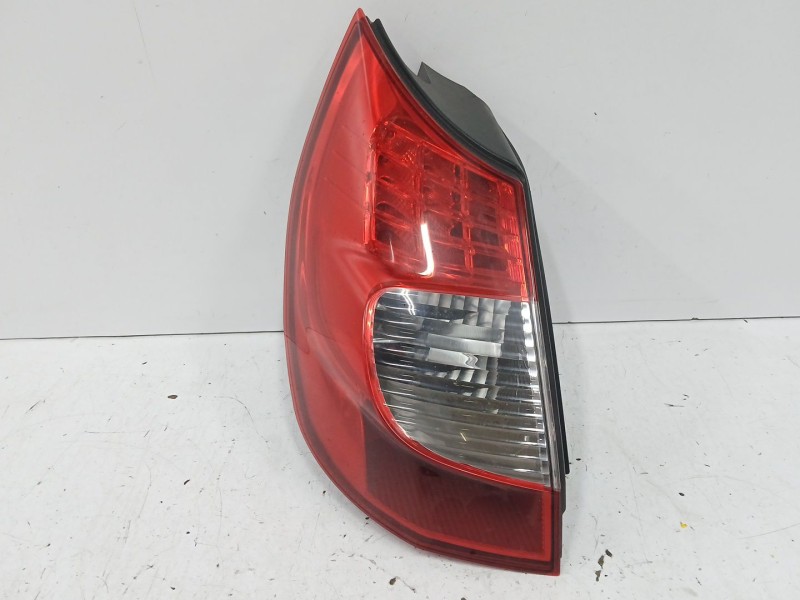 Recambio de piloto trasero izquierdo para renault scenic ii authentique referencia OEM IAM 8200474328  2SK0094670137