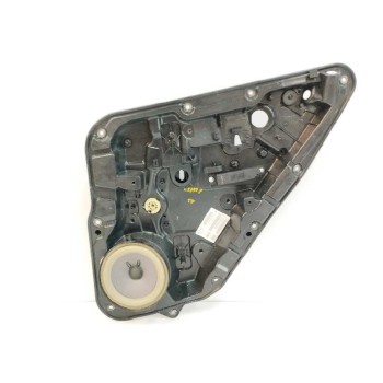 ELEVALUNAS TRASERO DERECHO 827205DM0A SIN MOTOR 