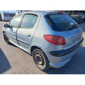 peugeot 206 berlina del año 2004