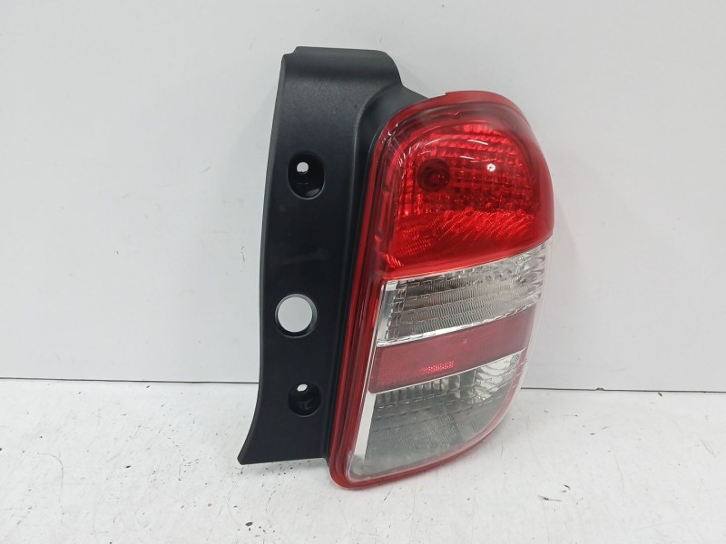 Recambio de piloto trasero derecho para nissan micra iv (k13k, k13kk) 1.2 referencia OEM IAM 265501HA0B  89050363