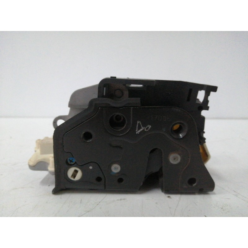 Recambio de cerradura puerta trasera derecha para seat altea (5p1) 2.0 tdi referencia OEM IAM 5P0879012  