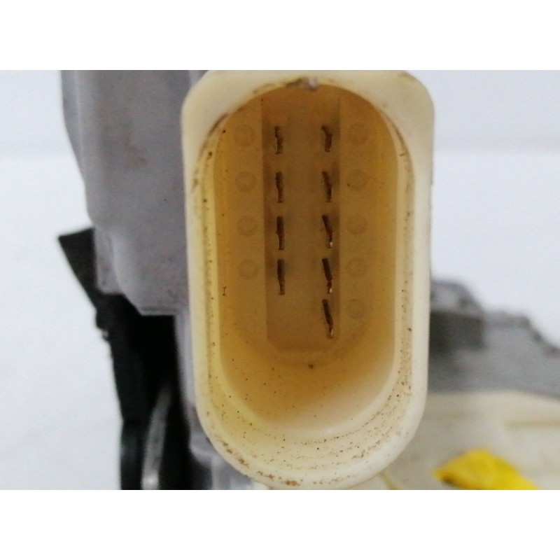 CERRADURA PUERTA DELANTERA IZQUIERDA