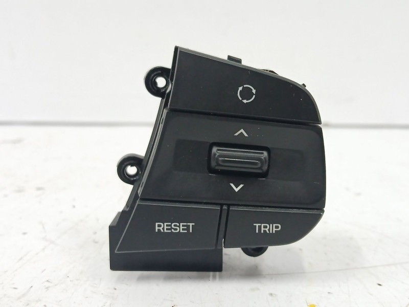 Recambio de mando volante para hyundai i20 1.2 16v cat referencia OEM IAM S1600418 Recambio de mando volante para hyundai i20 1.2 16v cat referencia OEM IAM S1600418