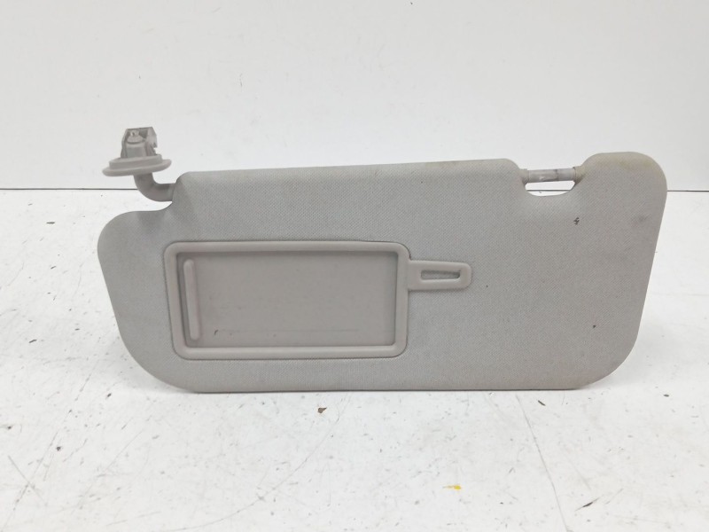 Recambio de parasol izquierdo para hyundai i20 1.2 16v cat referencia OEM IAM 85213C8012 Recambio de parasol izquierdo para hyundai i20 1.2 16v cat referencia OEM IAM 85213C8012