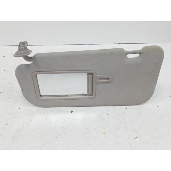Recambio de parasol izquierdo para hyundai i20 1.2 16v cat referencia OEM IAM 85213C8012  