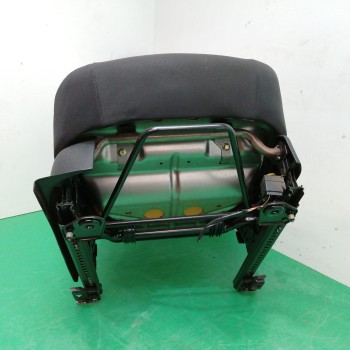 Recambio de asiento delantero derecho para mazda 2 berlina (dy) 1.6 cat referencia OEM IAM   