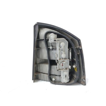 Recambio de piloto trasero izquierdo para opel vectra c berlina 1.9 cdti referencia OEM IAM 13157646  