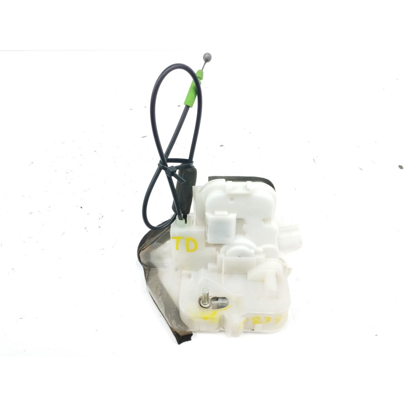 CERRADURA PUERTA TRASERA DERECHA