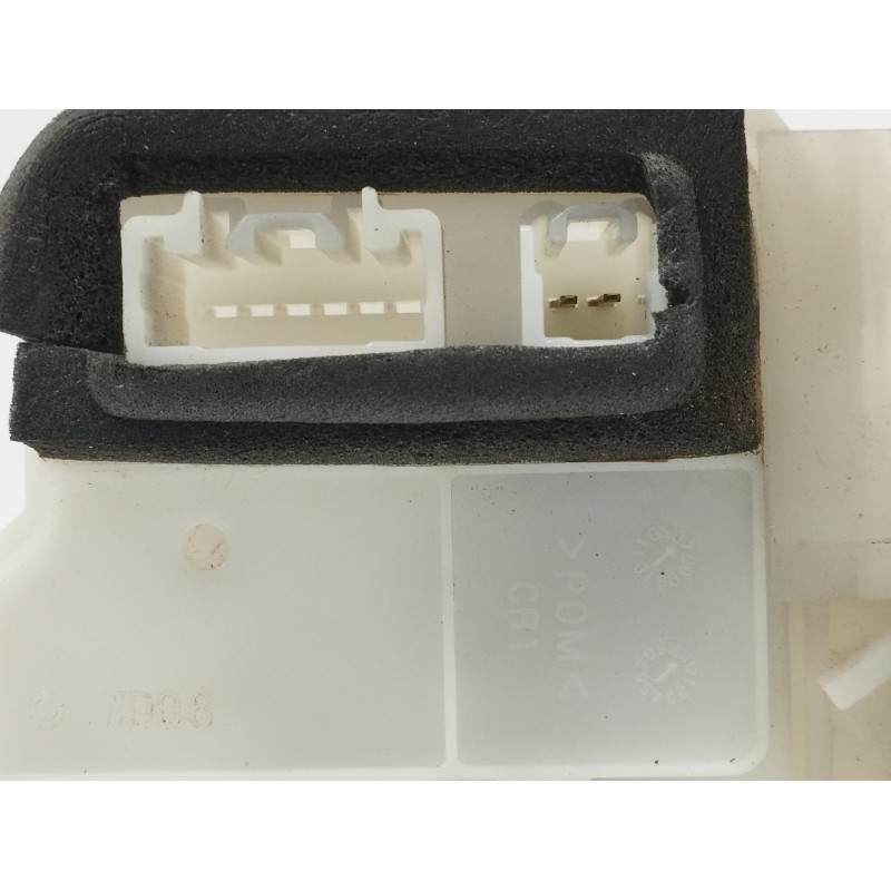 CERRADURA PUERTA TRASERA DERECHA