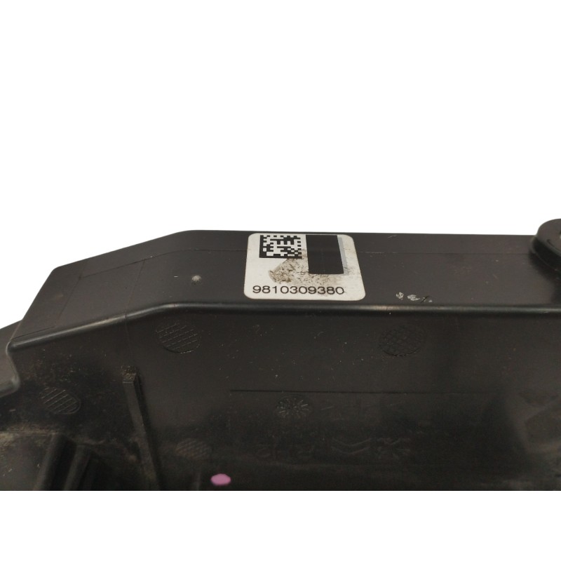 CERRADURA PUERTA DELANTERA DERECHA