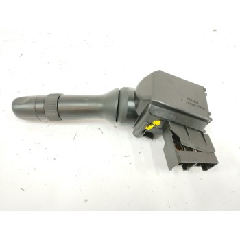 Recambio de mando limpia para toyota verso 1.8 16v cat referencia OEM IAM 0519017F381  