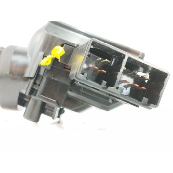 Recambio de mando limpia para toyota verso 1.8 16v cat referencia OEM IAM 0519017F381  