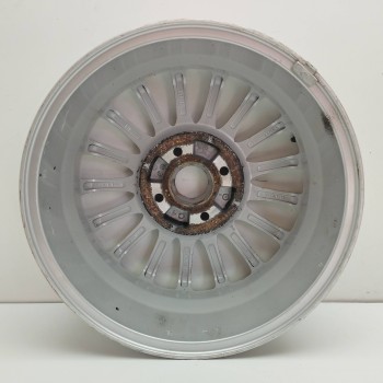 Recambio de llanta para volvo v40 familiar 1.8 16v referencia OEM IAM 30630275 6,5JX16H2 ET44 4H 4X115