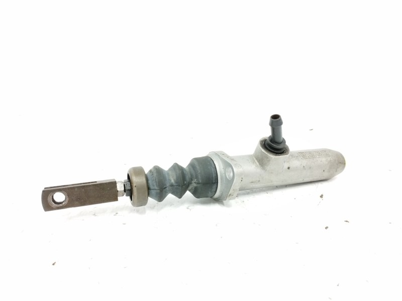 Recambio de bomba embrague para audi 200 (447) quattro avant referencia OEM IAM 443721401A  