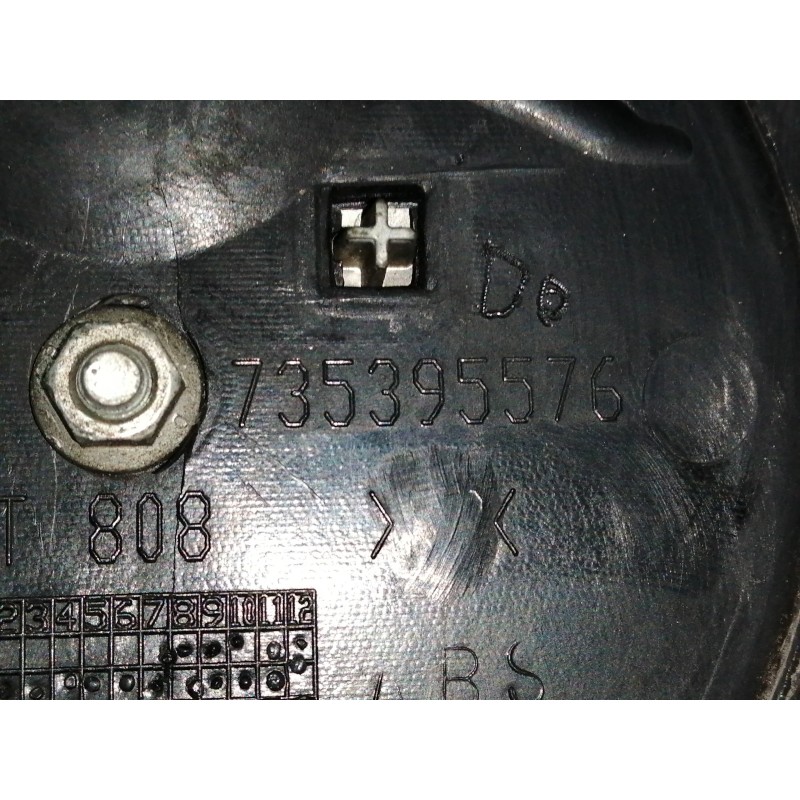 REJILLA DELANTERA SOPORTE DAÑADOS