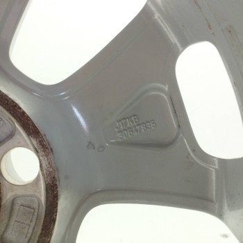 Recambio de llanta para volvo v50 familiar 2.0 diesel cat referencia OEM IAM 30647836 6,5JX16X52,5 5H 5X110