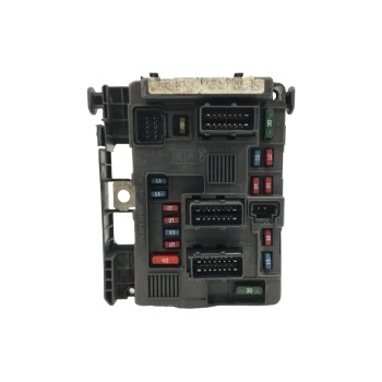 Recambio de caja reles / fusibles para citroën c5 berlina 2.0 hdi referencia OEM IAM   