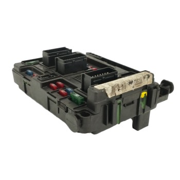Recambio de caja reles / fusibles para citroën c5 berlina 2.0 hdi referencia OEM IAM   