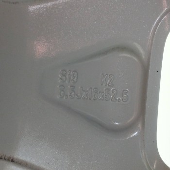 Recambio de llanta para volvo v50 familiar 2.0 diesel cat referencia OEM IAM 30647836 6,5JX16X52,5 5H 5X110