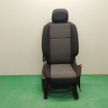 ASIENTO DELANTERO DERECHO 