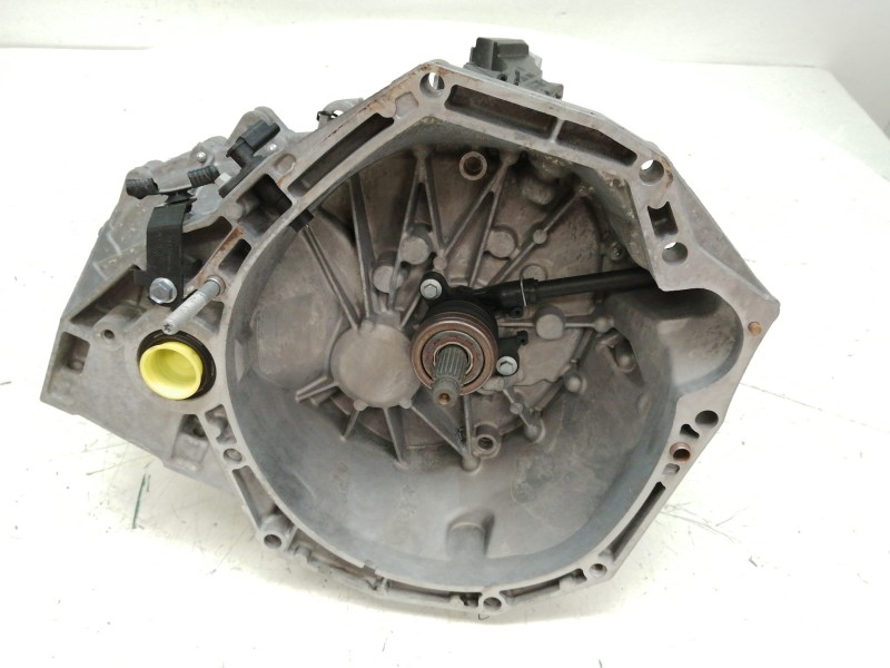 Recambio de caja cambios para renault megane iii berlina 5 p 1.6 16v referencia OEM IAM TL4030  