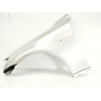 Recambio de aleta delantera izquierda para lexus is ii (_e2_) 220d (ale20) referencia OEM IAM   