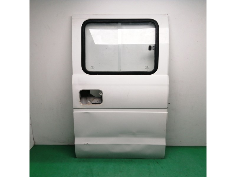 Recambio de puerta trasera derecha para dfsk v22 1.3 cc referencia OEM IAM NECESITA REPARACION Recambio de puerta trasera derecha para dfsk v22 1.3 cc referencia OEM IAM NECESITA REPARACION