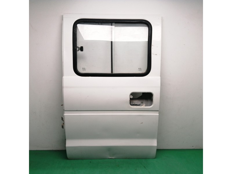 Recambio de puerta trasera izquierda para dfsk v22 1.3 cc referencia OEM IAM NECESITA REPARACION Recambio de puerta trasera izquierda para dfsk v22 1.3 cc referencia OEM IAM NECESITA REPARACION